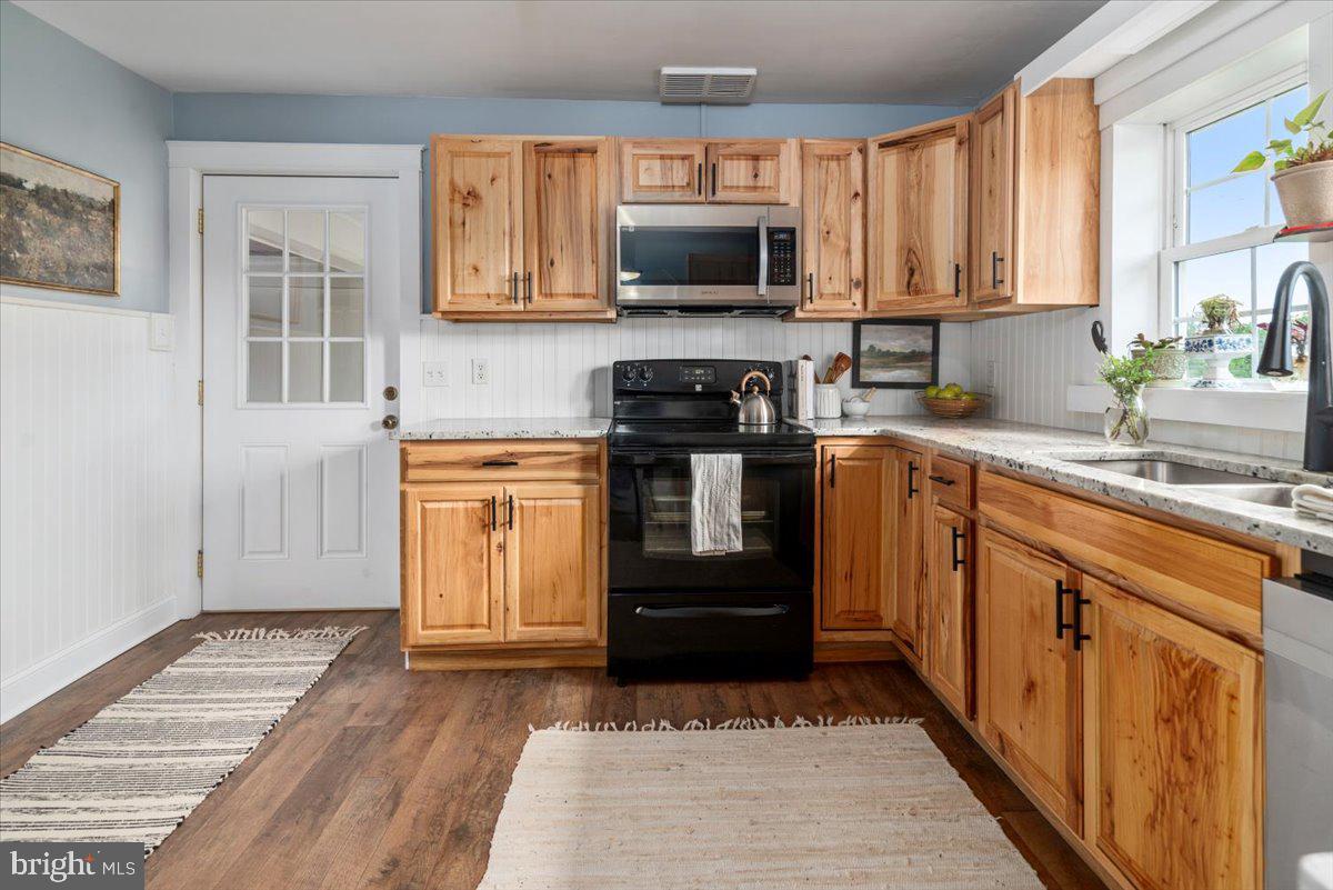3733 DEPOT RD, RUSTBURG, Virginia 24588, 3 Bedrooms Bedrooms, ,1 BathroomBathrooms,Residential,For sale,3733 DEPOT RD,VACP2000080 MLS # VACP2000080