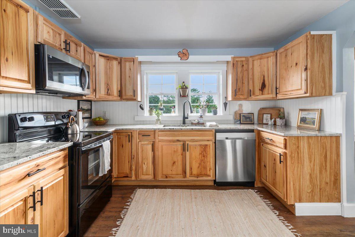 3733 DEPOT RD, RUSTBURG, Virginia 24588, 3 Bedrooms Bedrooms, ,1 BathroomBathrooms,Residential,For sale,3733 DEPOT RD,VACP2000080 MLS # VACP2000080