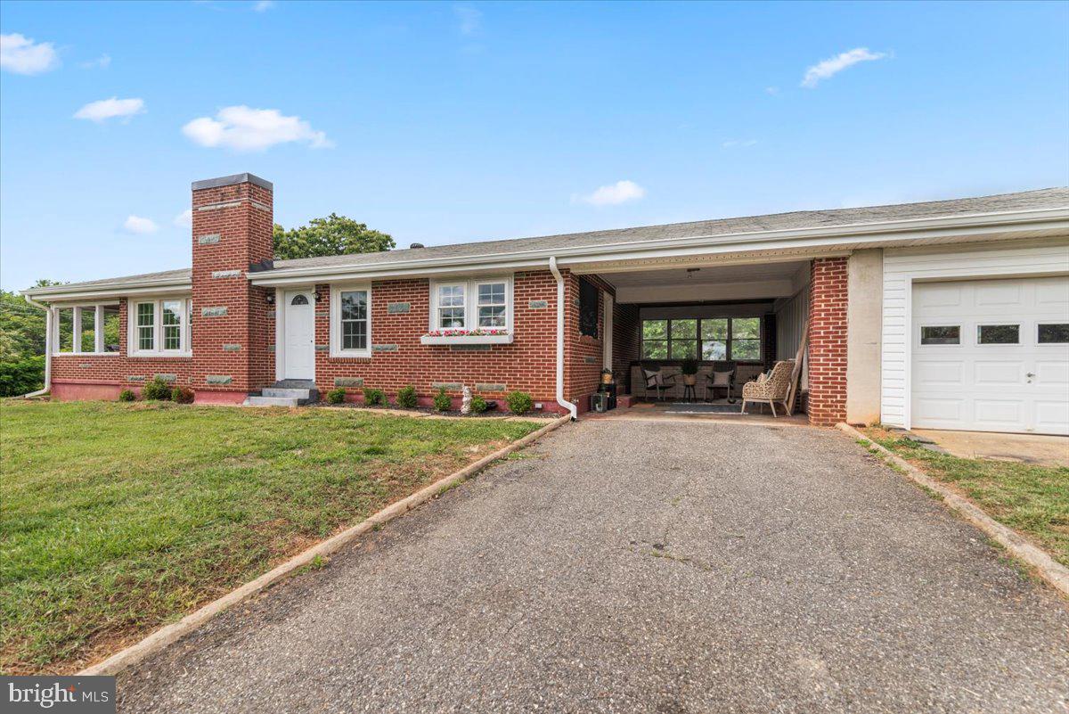 3733 DEPOT RD, RUSTBURG, Virginia 24588, 3 Bedrooms Bedrooms, ,1 BathroomBathrooms,Residential,For sale,3733 DEPOT RD,VACP2000080 MLS # VACP2000080