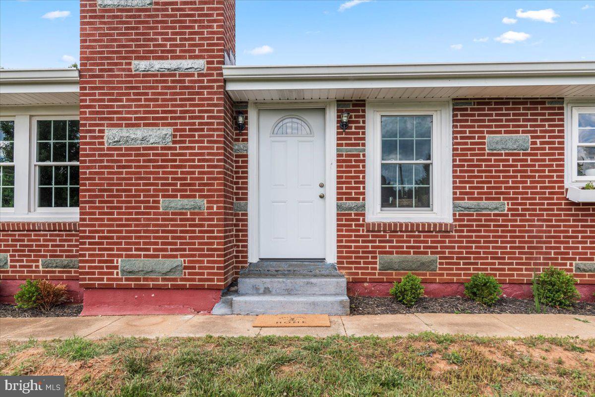 3733 DEPOT RD, RUSTBURG, Virginia 24588, 3 Bedrooms Bedrooms, ,1 BathroomBathrooms,Residential,For sale,3733 DEPOT RD,VACP2000080 MLS # VACP2000080