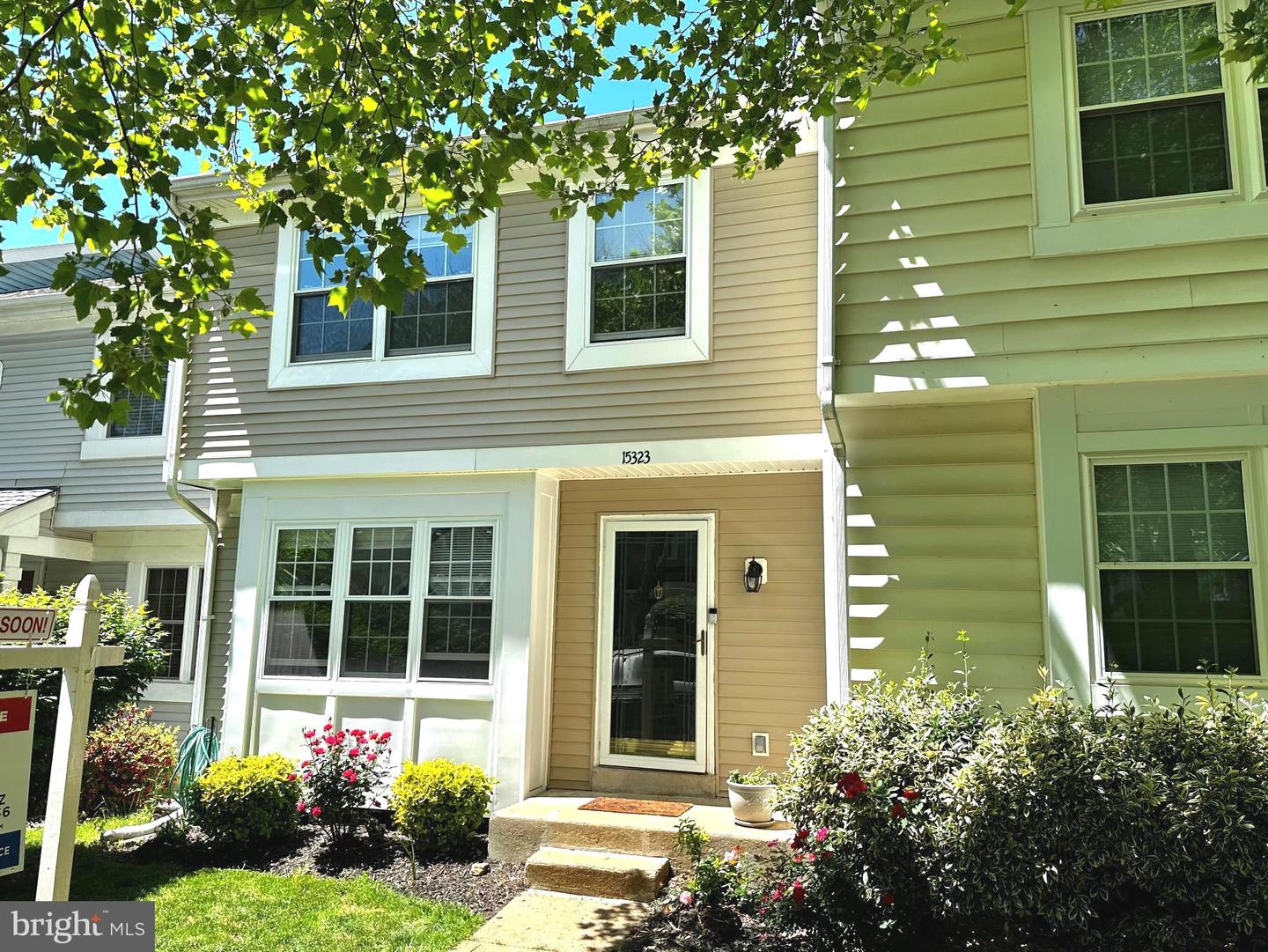 15323 WATERS EDGE CT, DUMFRIES, Virginia 22025, 4 Bedrooms Bedrooms, ,3 BathroomsBathrooms,Residential,For sale,15323 WATERS EDGE CT,VAPW2094476 MLS # VAPW2094476
