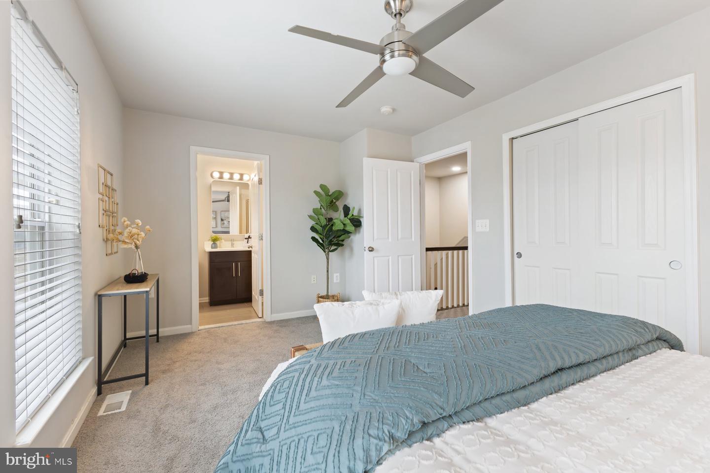 400 WOODCREST DR SE, WASHINGTON, District Of Columbia 20032, 3 Bedrooms Bedrooms, 3 Rooms Rooms,2 BathroomsBathrooms,Residential,For sale,400 WOODCREST DR SE,DCDC2200196 MLS # DCDC2200196