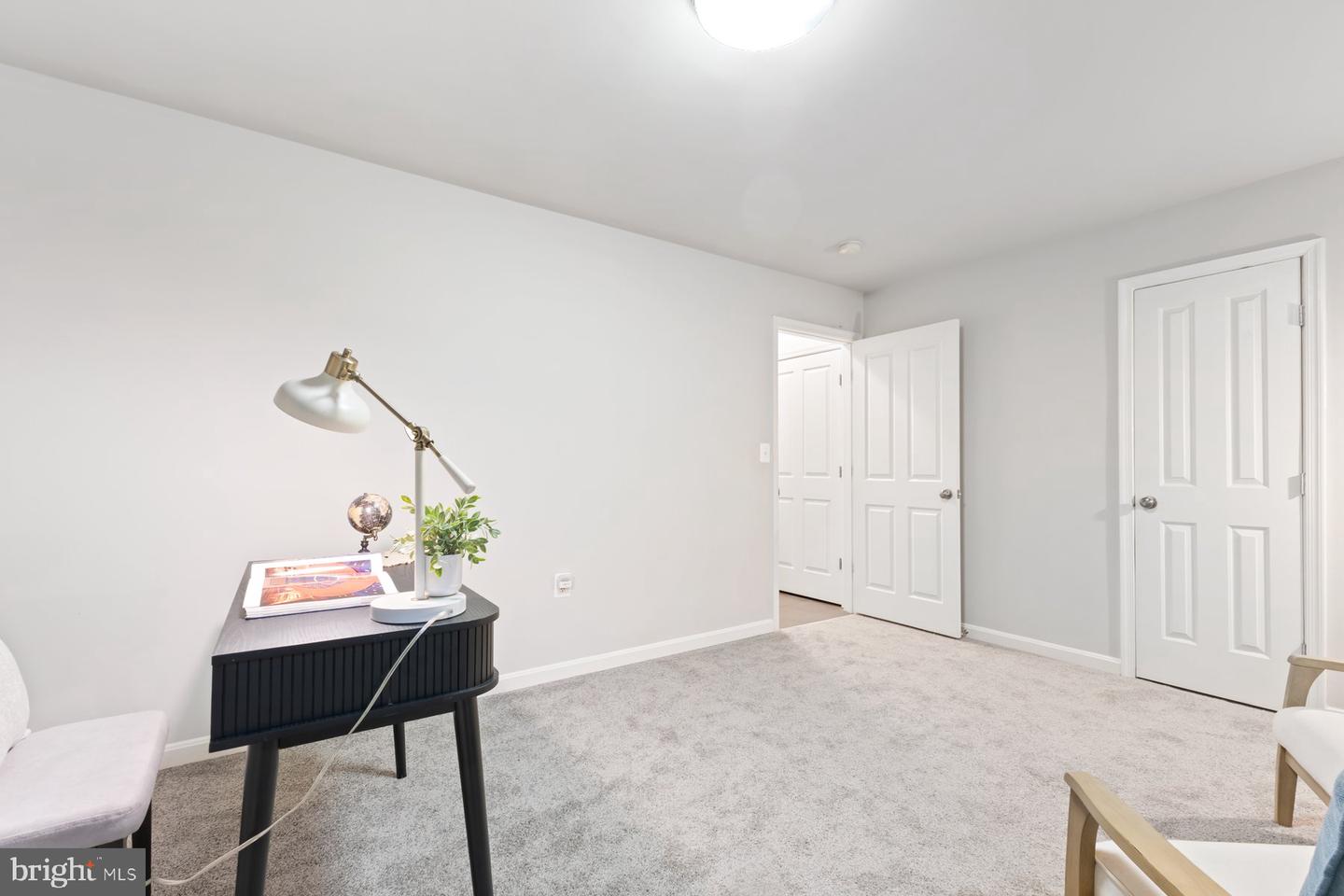 400 WOODCREST DR SE, WASHINGTON, District Of Columbia 20032, 3 Bedrooms Bedrooms, 3 Rooms Rooms,2 BathroomsBathrooms,Residential,For sale,400 WOODCREST DR SE,DCDC2200196 MLS # DCDC2200196