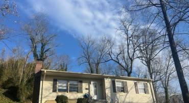 821 CABELL AVE #A & B, CHARLOTTESVILLE, Virginia 22903, 4 Bedrooms Bedrooms, ,3 BathroomsBathrooms,Residential,For sale,821 CABELL AVE #A & B,664416 MLS # 664416