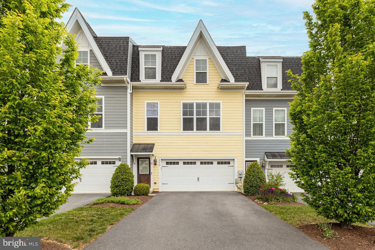3215 CHARLESTON BLVD, ROCKINGHAM, Virginia 22801, 3 Bedrooms Bedrooms, ,2 BathroomsBathrooms,Residential,For sale,3215 CHARLESTON BLVD,VARO2002290 MLS # VARO2002290