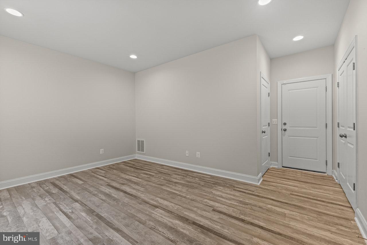 3215 CHARLESTON BLVD, ROCKINGHAM, Virginia 22801, 3 Bedrooms Bedrooms, ,2 BathroomsBathrooms,Residential,For sale,3215 CHARLESTON BLVD,VARO2002290 MLS # VARO2002290