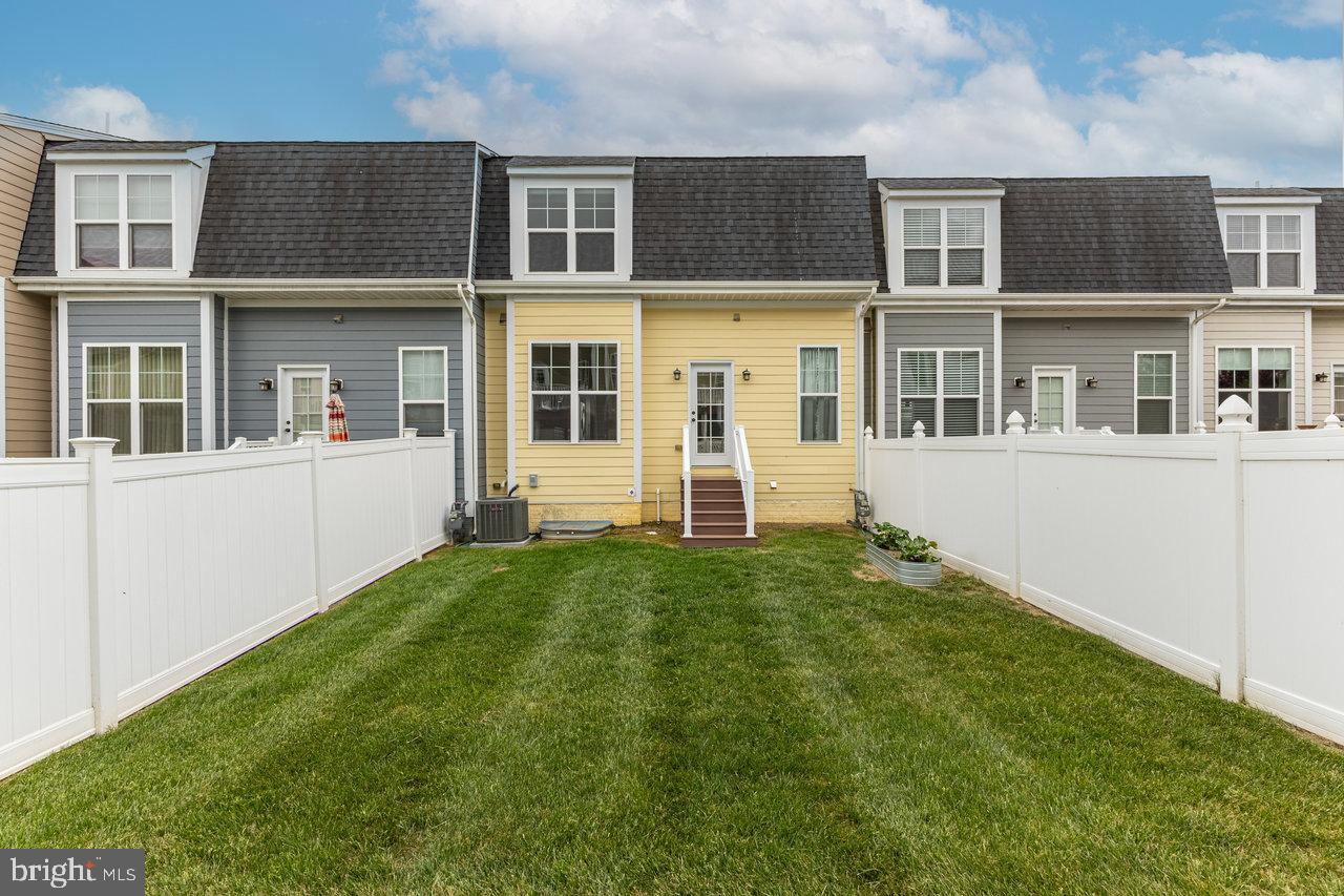 3215 CHARLESTON BLVD, ROCKINGHAM, Virginia 22801, 3 Bedrooms Bedrooms, ,2 BathroomsBathrooms,Residential,For sale,3215 CHARLESTON BLVD,VARO2002290 MLS # VARO2002290