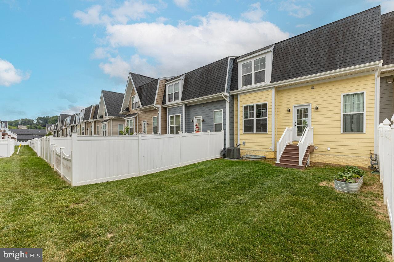 3215 CHARLESTON BLVD, ROCKINGHAM, Virginia 22801, 3 Bedrooms Bedrooms, ,2 BathroomsBathrooms,Residential,For sale,3215 CHARLESTON BLVD,VARO2002290 MLS # VARO2002290