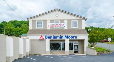 902 RICHMOND AVE, STAUNTON, Virginia 24401, ,Commercial,902 RICHMOND AVE,664421 MLS # 664421