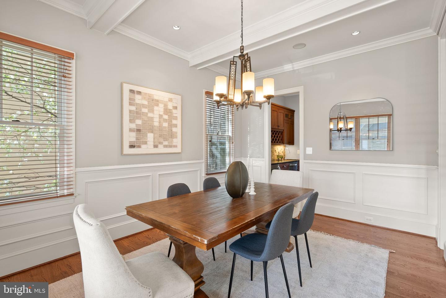 1310 N JACKSON ST N, ARLINGTON, Virginia 22201, 5 Bedrooms Bedrooms, ,4 BathroomsBathrooms,Residential,For sale,1310 N JACKSON ST N,VAAR2052676 MLS # VAAR2052676