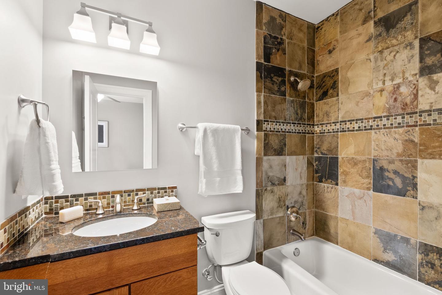 1310 N JACKSON ST N, ARLINGTON, Virginia 22201, 5 Bedrooms Bedrooms, ,4 BathroomsBathrooms,Residential,For sale,1310 N JACKSON ST N,VAAR2052676 MLS # VAAR2052676