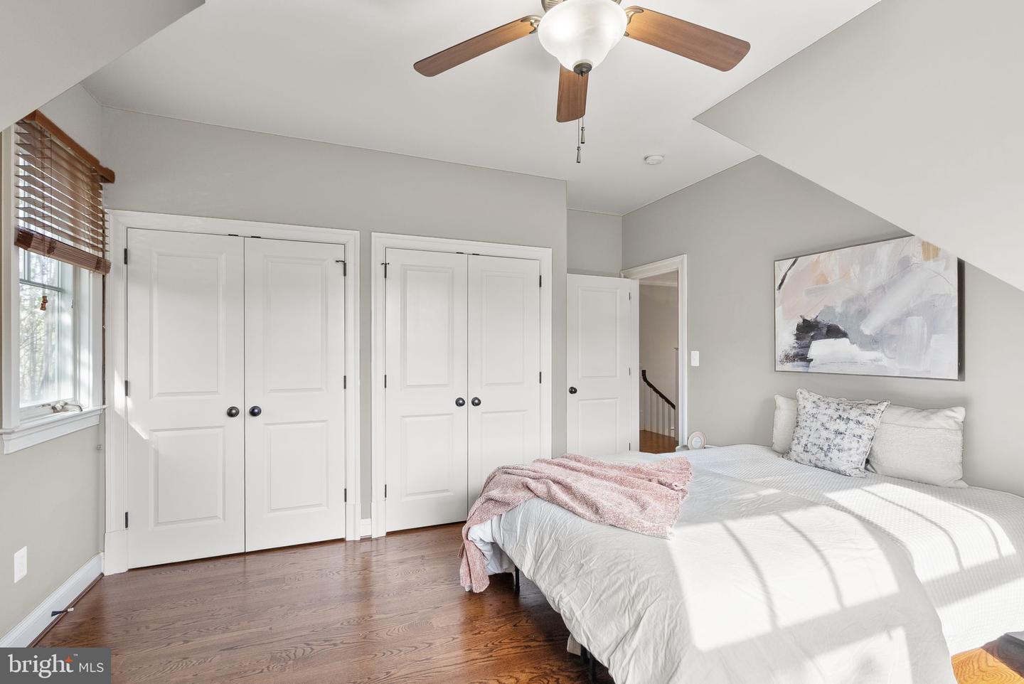 1310 N JACKSON ST N, ARLINGTON, Virginia 22201, 5 Bedrooms Bedrooms, ,4 BathroomsBathrooms,Residential,For sale,1310 N JACKSON ST N,VAAR2052676 MLS # VAAR2052676