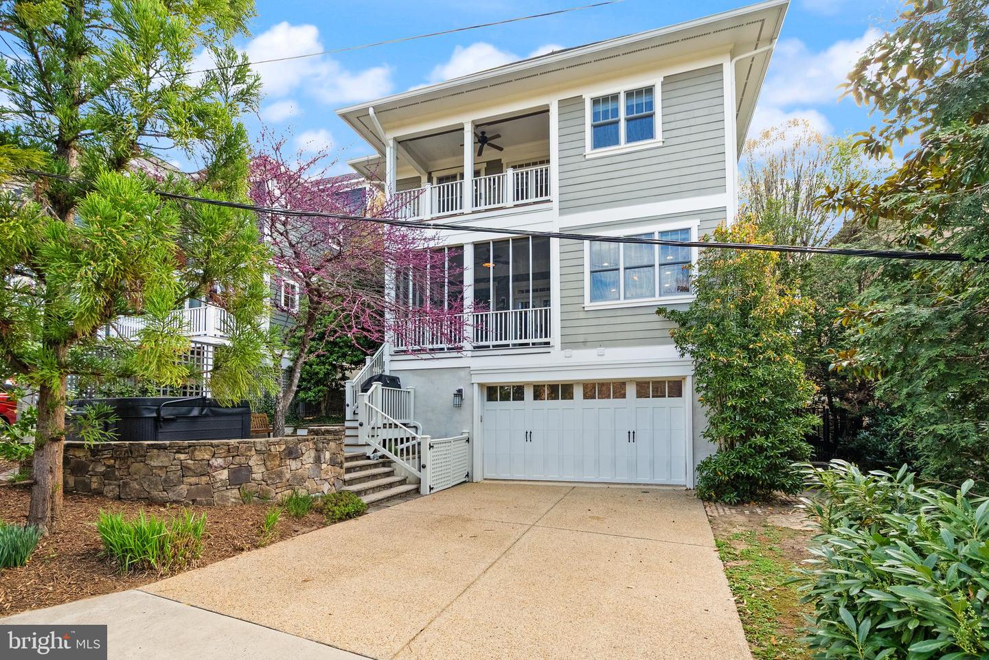 1310 N JACKSON ST N, ARLINGTON, Virginia 22201, 5 Bedrooms Bedrooms, ,4 BathroomsBathrooms,Residential,For sale,1310 N JACKSON ST N,VAAR2052676 MLS # VAAR2052676