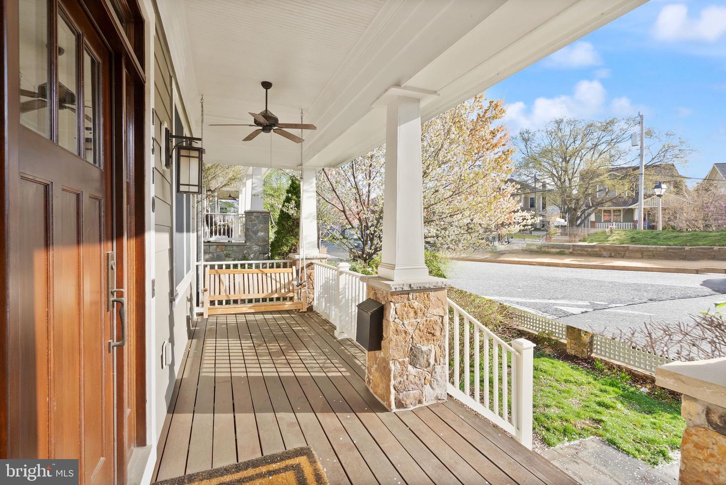 1310 N JACKSON ST N, ARLINGTON, Virginia 22201, 5 Bedrooms Bedrooms, ,4 BathroomsBathrooms,Residential,For sale,1310 N JACKSON ST N,VAAR2052676 MLS # VAAR2052676