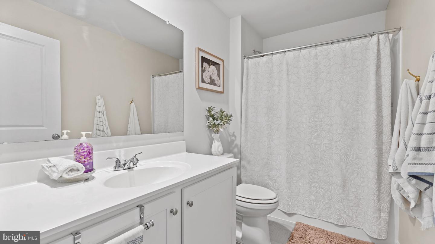 18075 COOLIDGE LN, BOWLING GREEN, Virginia 22427, 4 Bedrooms Bedrooms, ,2 BathroomsBathrooms,Residential,For sale,18075 COOLIDGE LN,VACV2007546 MLS # VACV2007546