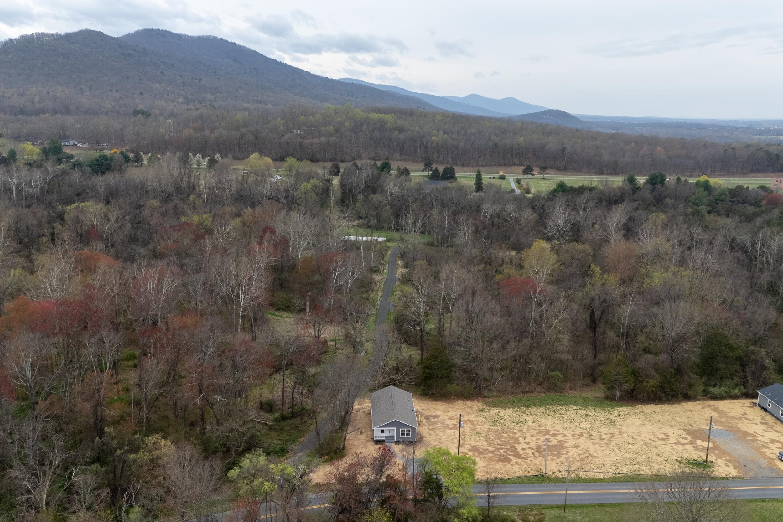 17510 MT PLEASANT RD, ELKTON, Virginia 22827, 3 Bedrooms Bedrooms, ,2 BathroomsBathrooms,Residential,17510 MT PLEASANT RD,662812 MLS # 662812