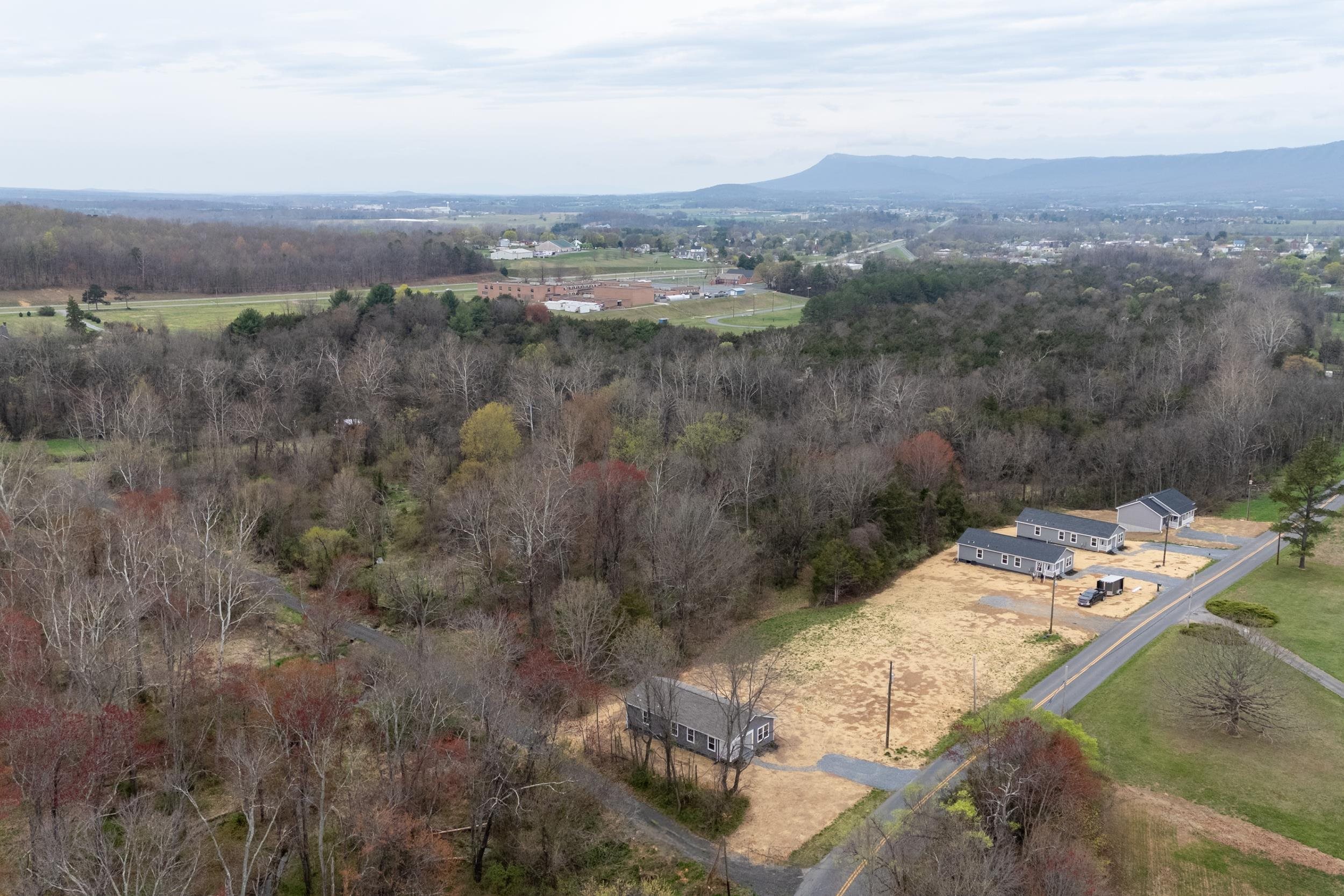 17510 MT PLEASANT RD, ELKTON, Virginia 22827, 3 Bedrooms Bedrooms, ,2 BathroomsBathrooms,Residential,17510 MT PLEASANT RD,662812 MLS # 662812