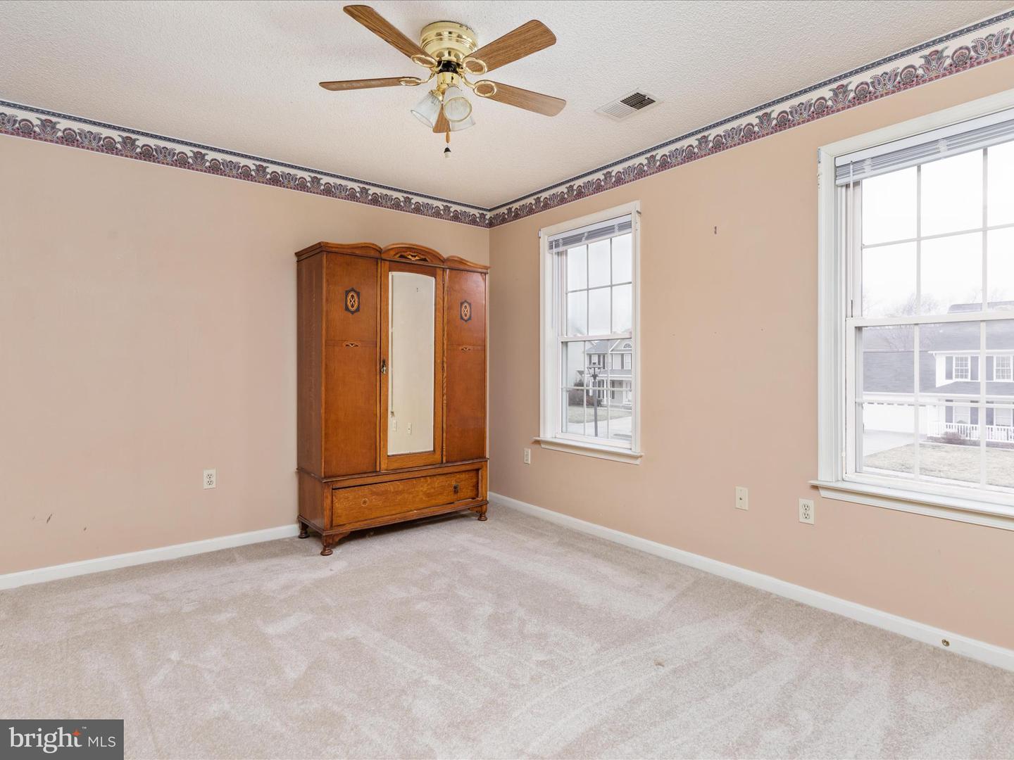 116 BARKWOOD DR, STEPHENS CITY, Virginia 22655, 4 Bedrooms Bedrooms, ,2 BathroomsBathrooms,Residential,For sale,116 BARKWOOD DR,VAFV2032742 MLS # VAFV2032742