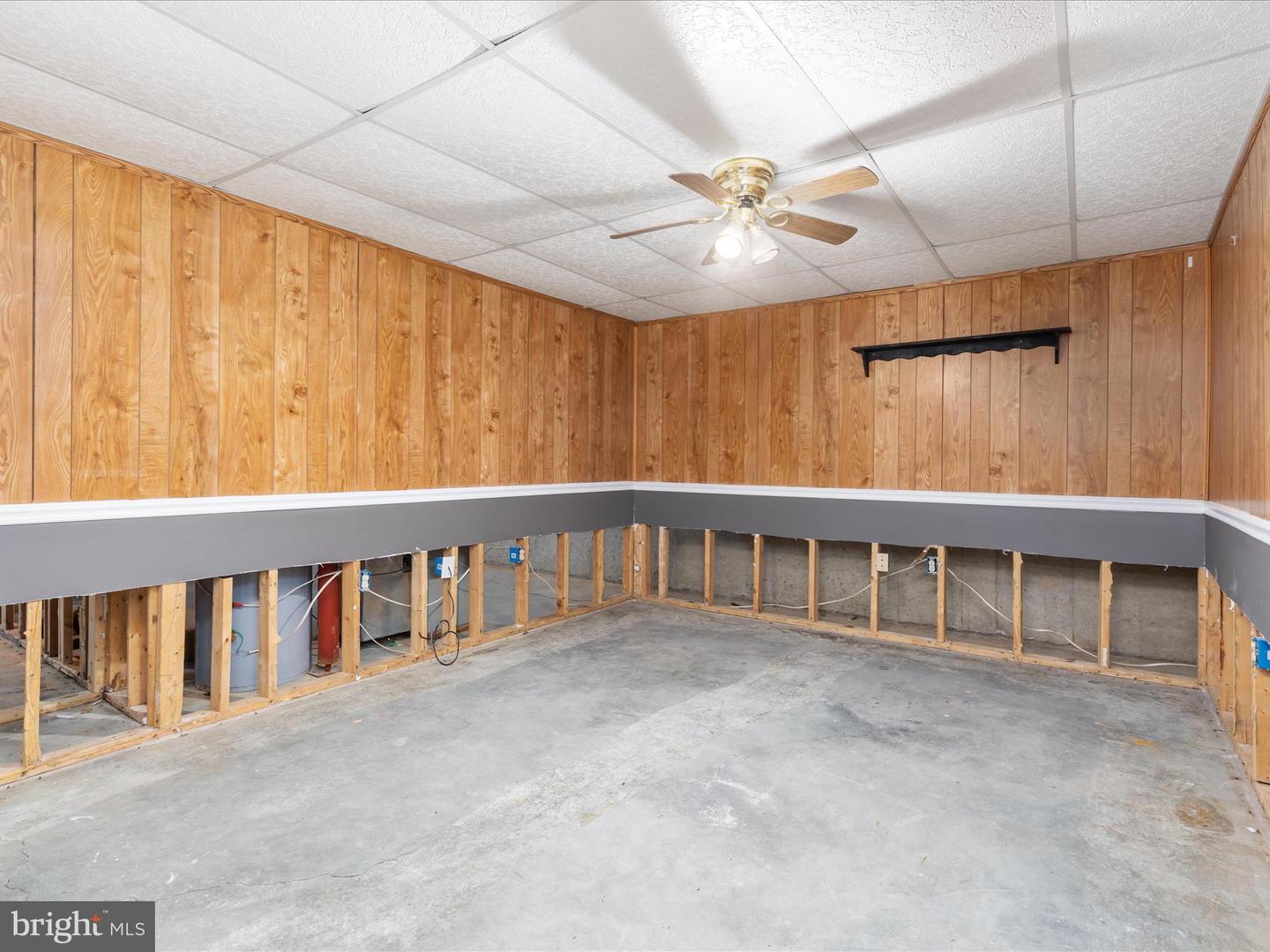 116 BARKWOOD DR, STEPHENS CITY, Virginia 22655, 4 Bedrooms Bedrooms, ,2 BathroomsBathrooms,Residential,For sale,116 BARKWOOD DR,VAFV2032742 MLS # VAFV2032742