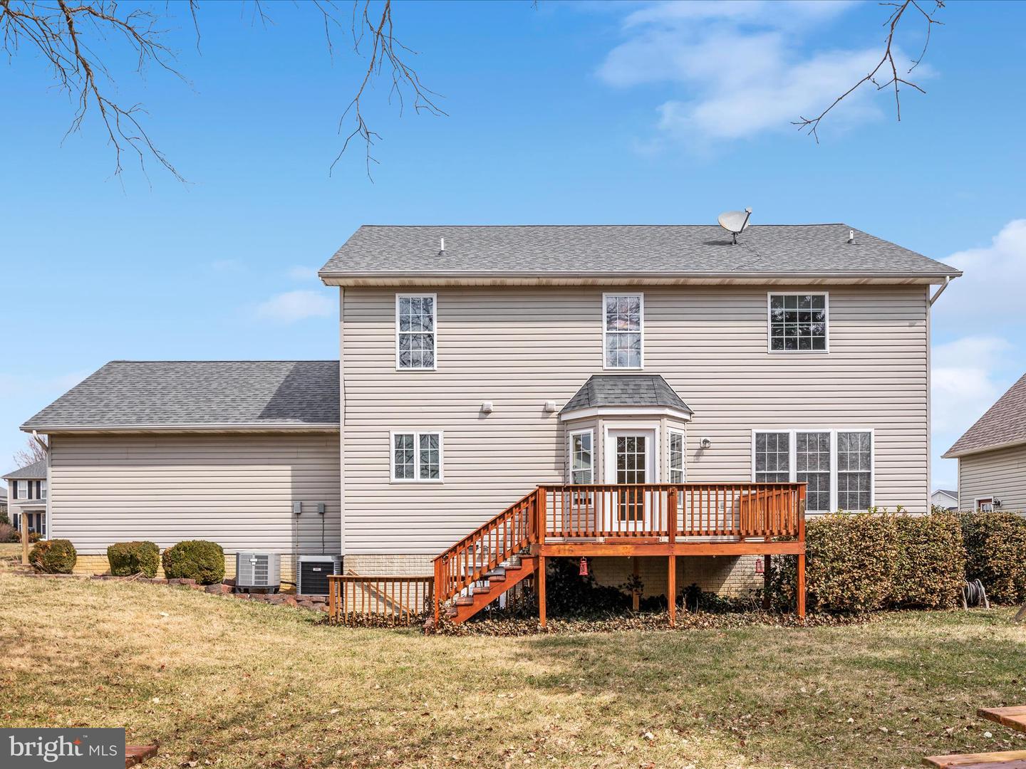 116 BARKWOOD DR, STEPHENS CITY, Virginia 22655, 4 Bedrooms Bedrooms, ,2 BathroomsBathrooms,Residential,For sale,116 BARKWOOD DR,VAFV2032742 MLS # VAFV2032742