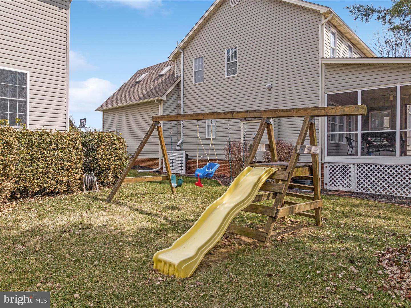 116 BARKWOOD DR, STEPHENS CITY, Virginia 22655, 4 Bedrooms Bedrooms, ,2 BathroomsBathrooms,Residential,For sale,116 BARKWOOD DR,VAFV2032742 MLS # VAFV2032742