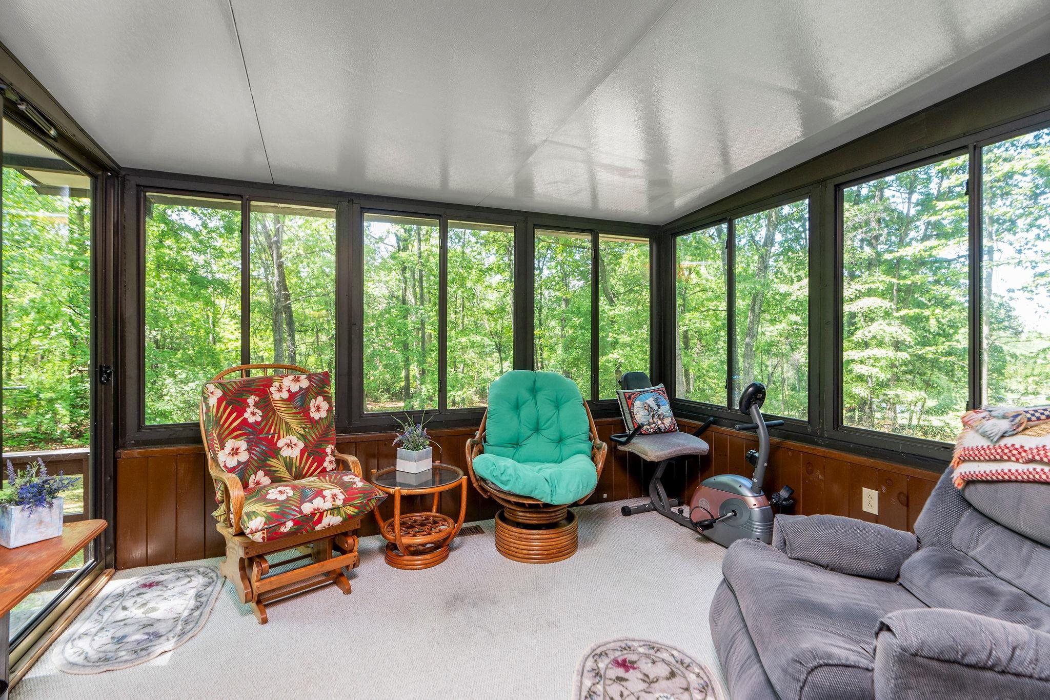 3 WHIPPOORWILL WAY, WAYNESBORO, Virginia 22980, 3 Bedrooms Bedrooms, ,2 BathroomsBathrooms,Residential,3 WHIPPOORWILL WAY,664420 MLS # 664420