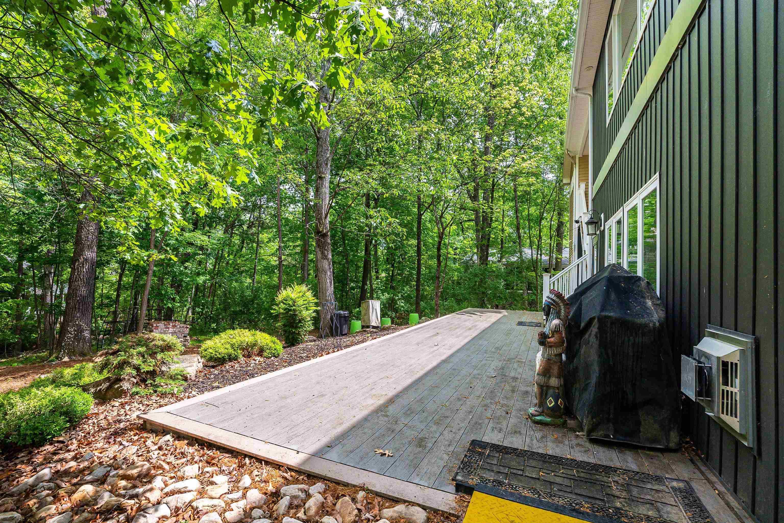 136 BONNIE CT, MCGAHEYSVILLE, Virginia 22840, 4 Bedrooms Bedrooms, ,4 BathroomsBathrooms,Residential,136 BONNIE CT,664425 MLS # 664425