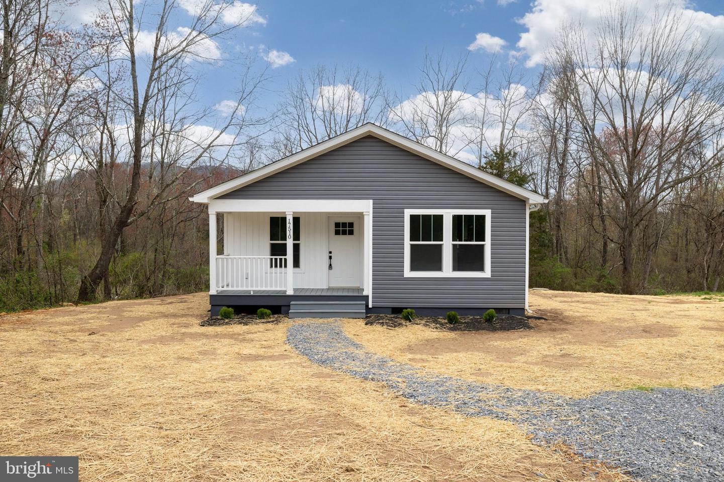 17510 MT PLEASANT RD, ELKTON, Virginia 22827, 3 Bedrooms Bedrooms, ,2 BathroomsBathrooms,Residential,For sale,17510 MT PLEASANT RD,VARO2002144 MLS # VARO2002144
