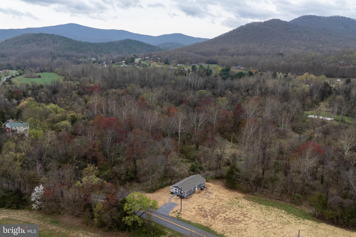 17510 MT PLEASANT RD, ELKTON, Virginia 22827, 3 Bedrooms Bedrooms, ,2 BathroomsBathrooms,Residential,For sale,17510 MT PLEASANT RD,VARO2002144 MLS # VARO2002144