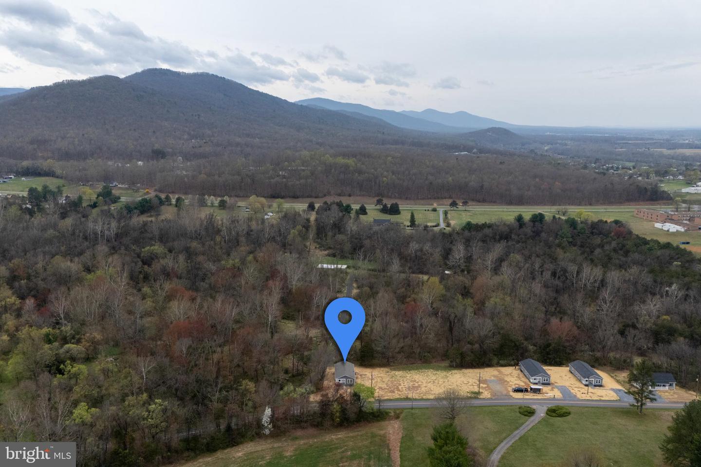 17510 MT PLEASANT RD, ELKTON, Virginia 22827, 3 Bedrooms Bedrooms, ,2 BathroomsBathrooms,Residential,For sale,17510 MT PLEASANT RD,VARO2002144 MLS # VARO2002144