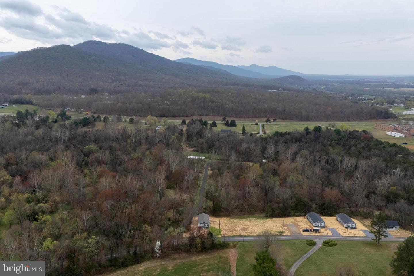 17510 MT PLEASANT RD, ELKTON, Virginia 22827, 3 Bedrooms Bedrooms, ,2 BathroomsBathrooms,Residential,For sale,17510 MT PLEASANT RD,VARO2002144 MLS # VARO2002144