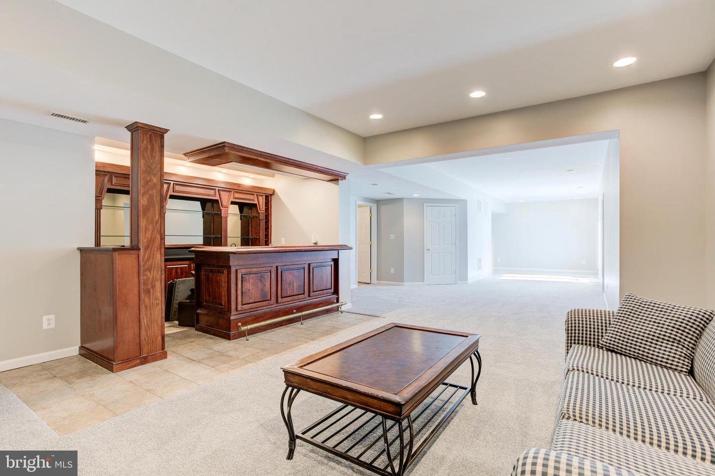25997 FAIR PONDS LN, CHANTILLY, Virginia 20152, 4 Bedrooms Bedrooms, ,4 BathroomsBathrooms,Residential,For sale,25997 FAIR PONDS LN,VALO2094376 MLS # VALO2094376