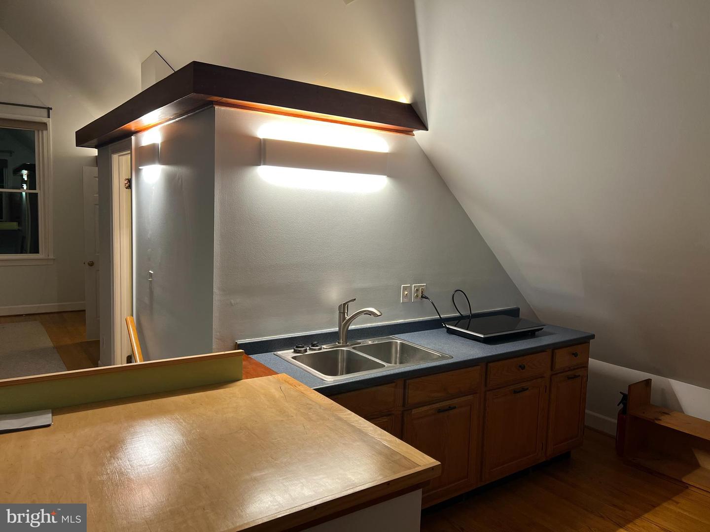 3903 8TH ST S, ARLINGTON, Virginia 22204, 4 Bedrooms Bedrooms, ,5 BathroomsBathrooms,Residential,For sale,3903 8TH ST S,VAAR2056322 MLS # VAAR2056322