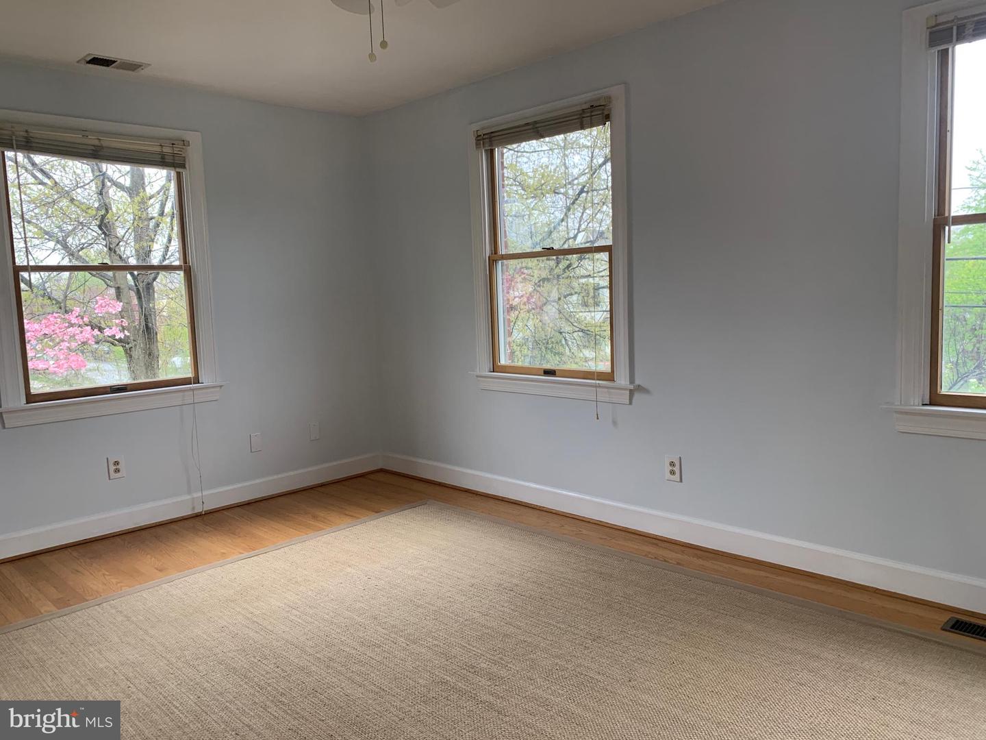 3903 8TH ST S, ARLINGTON, Virginia 22204, 4 Bedrooms Bedrooms, ,5 BathroomsBathrooms,Residential,For sale,3903 8TH ST S,VAAR2056322 MLS # VAAR2056322