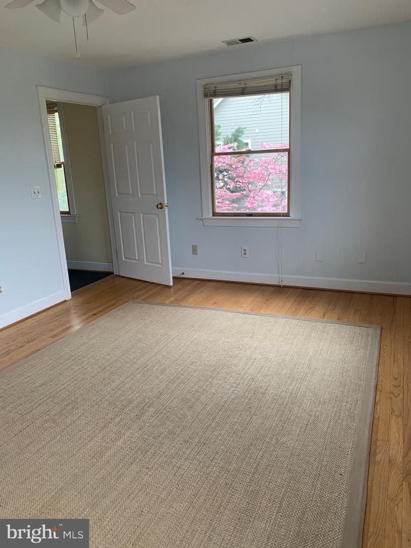 3903 8TH ST S, ARLINGTON, Virginia 22204, 4 Bedrooms Bedrooms, ,5 BathroomsBathrooms,Residential,For sale,3903 8TH ST S,VAAR2056322 MLS # VAAR2056322