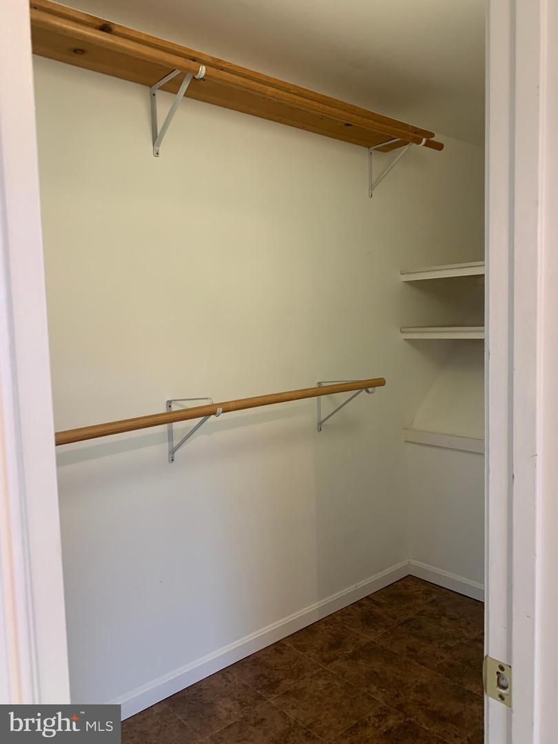 3903 8TH ST S, ARLINGTON, Virginia 22204, 4 Bedrooms Bedrooms, ,5 BathroomsBathrooms,Residential,For sale,3903 8TH ST S,VAAR2056322 MLS # VAAR2056322