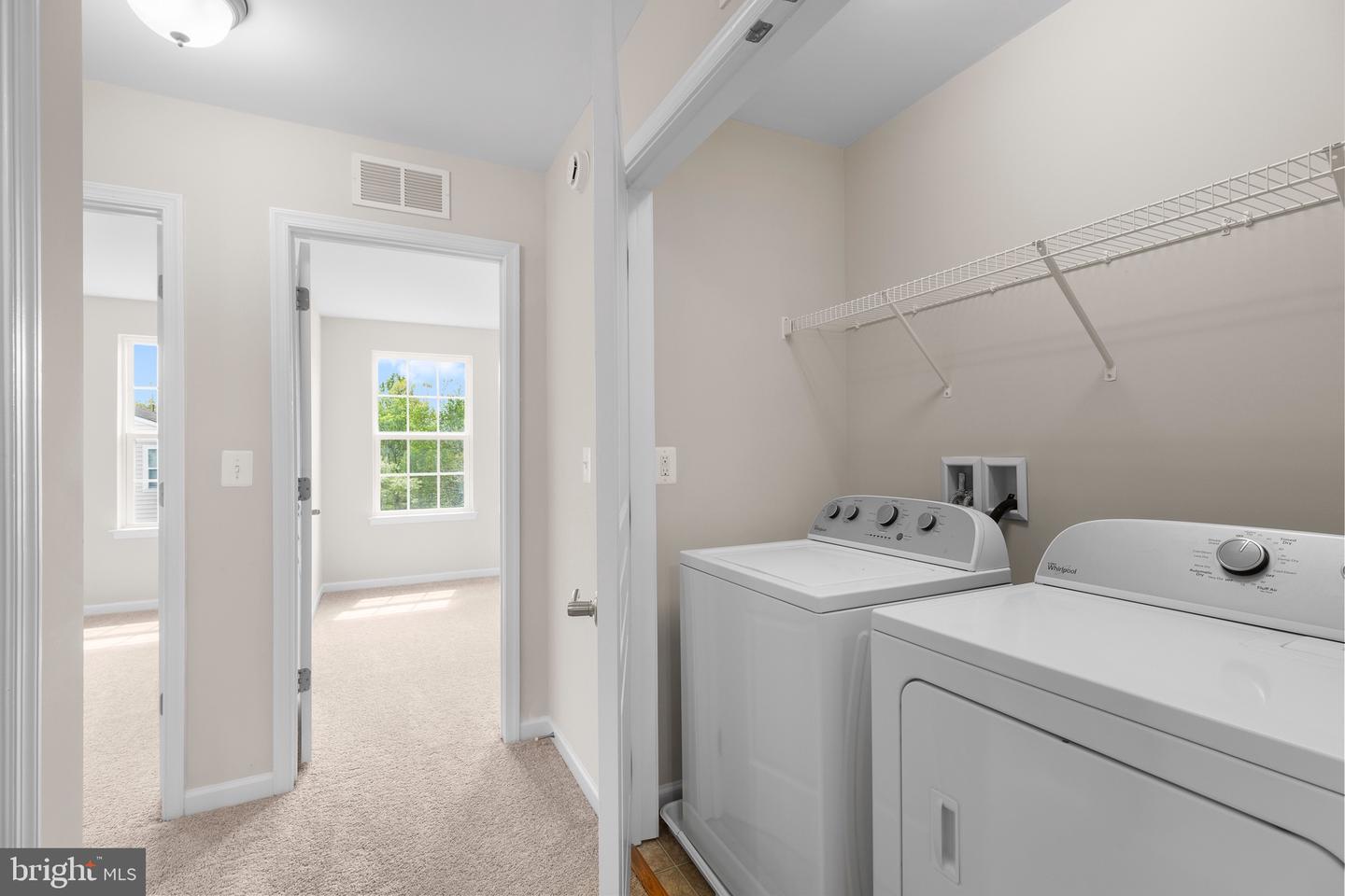 14807 MASON CREEK CIR, WOODBRIDGE, Virginia 22191, 3 Bedrooms Bedrooms, ,2 BathroomsBathrooms,Residential,For sale,14807 MASON CREEK CIR,VAPW2093204 MLS # VAPW2093204