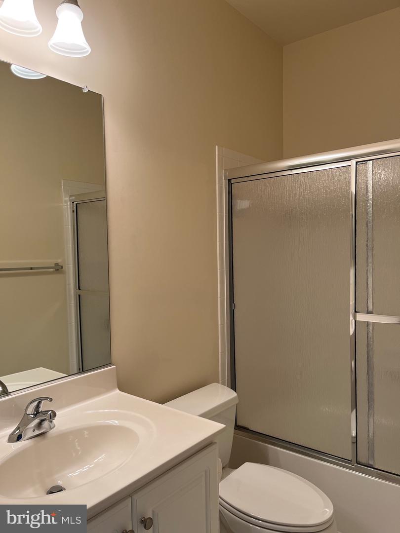 8894 OLIVE MAE CIR, FAIRFAX, Virginia 22031, 4 Bedrooms Bedrooms, ,5 BathroomsBathrooms,Residential,For sale,8894 OLIVE MAE CIR,VAFX2237820 MLS # VAFX2237820