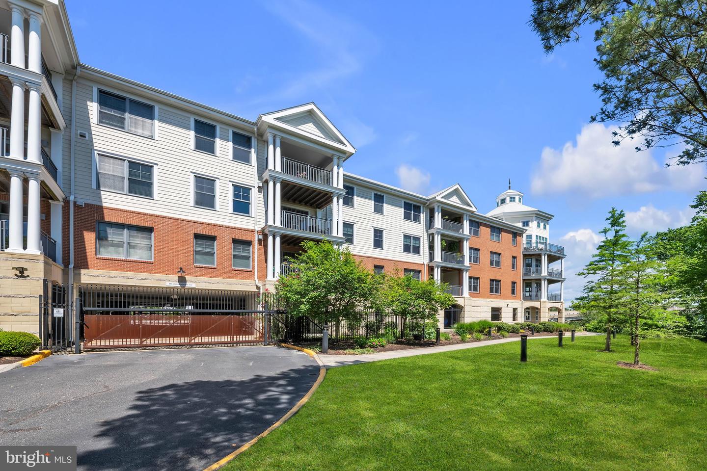 4250 GRANBY STREET #105, NORFOLK, Virginia 23504, 3 Bedrooms Bedrooms, ,2 BathroomsBathrooms,Residential,For sale,4250 GRANBY STREET #105,VANF2000072 MLS # VANF2000072