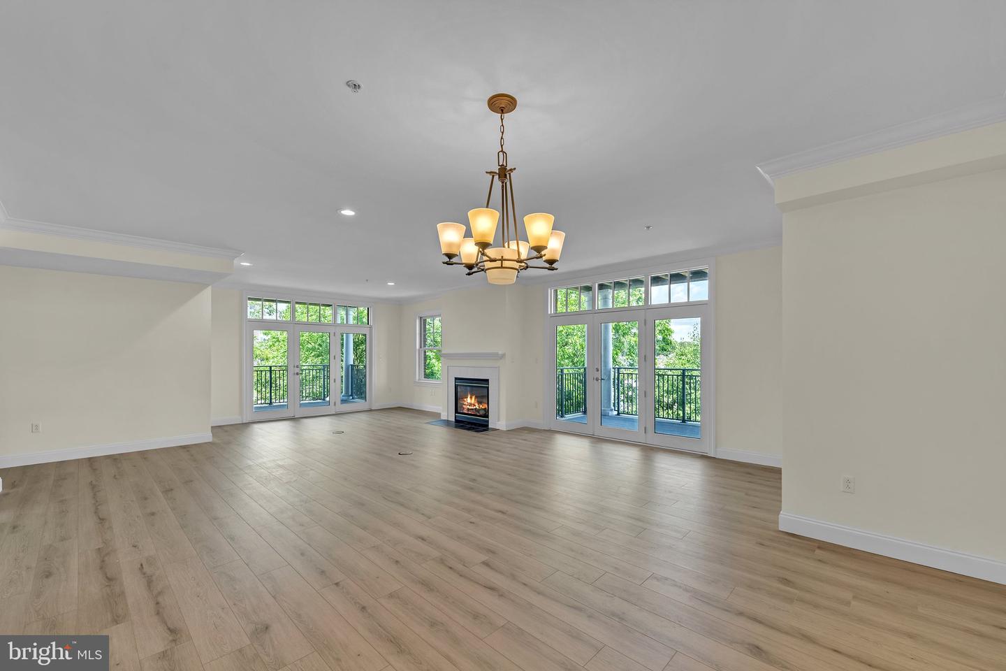 4250 GRANBY STREET #105, NORFOLK, Virginia 23504, 3 Bedrooms Bedrooms, ,2 BathroomsBathrooms,Residential,For sale,4250 GRANBY STREET #105,VANF2000072 MLS # VANF2000072