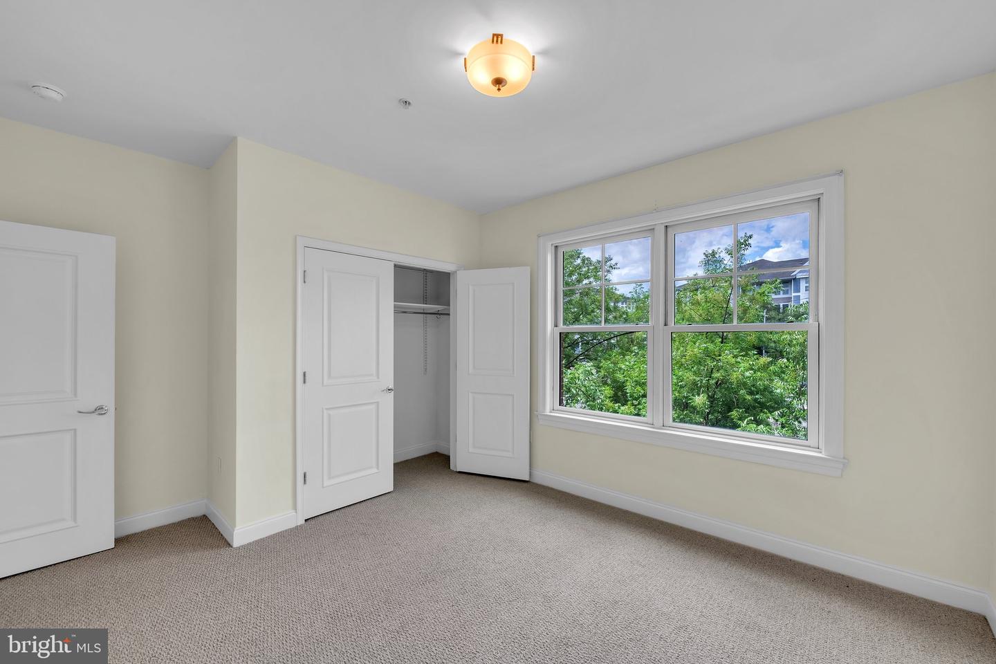 4250 GRANBY STREET #105, NORFOLK, Virginia 23504, 3 Bedrooms Bedrooms, ,2 BathroomsBathrooms,Residential,For sale,4250 GRANBY STREET #105,VANF2000072 MLS # VANF2000072