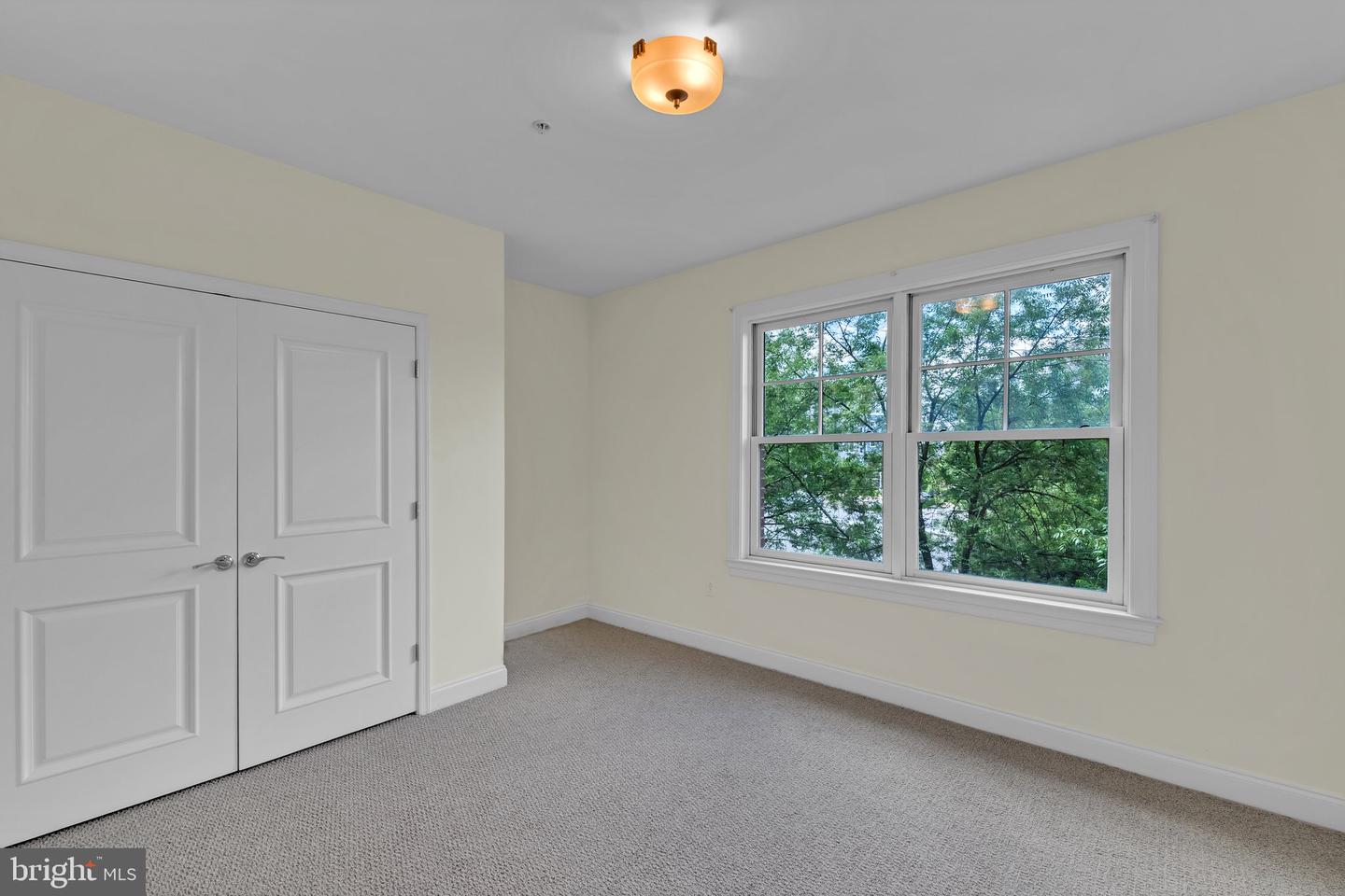 4250 GRANBY STREET #105, NORFOLK, Virginia 23504, 3 Bedrooms Bedrooms, ,2 BathroomsBathrooms,Residential,For sale,4250 GRANBY STREET #105,VANF2000072 MLS # VANF2000072