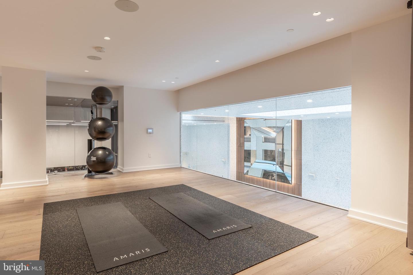 601 WHARF ST SW #PH6, WASHINGTON, District Of Columbia 20024, 2 Bedrooms Bedrooms, ,2 BathroomsBathrooms,Residential,For sale,601 WHARF ST SW #PH6,DCDC2199166 MLS # DCDC2199166