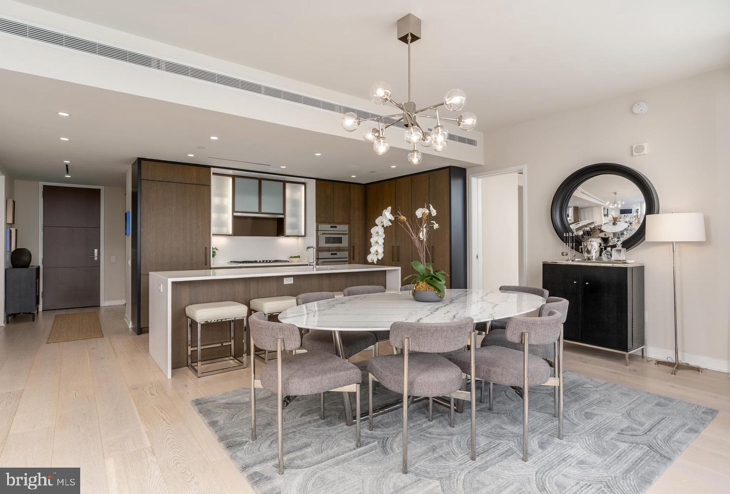 601 WHARF ST SW #PH6, WASHINGTON, District Of Columbia 20024, 2 Bedrooms Bedrooms, ,2 BathroomsBathrooms,Residential,For sale,601 WHARF ST SW #PH6,DCDC2199166 MLS # DCDC2199166