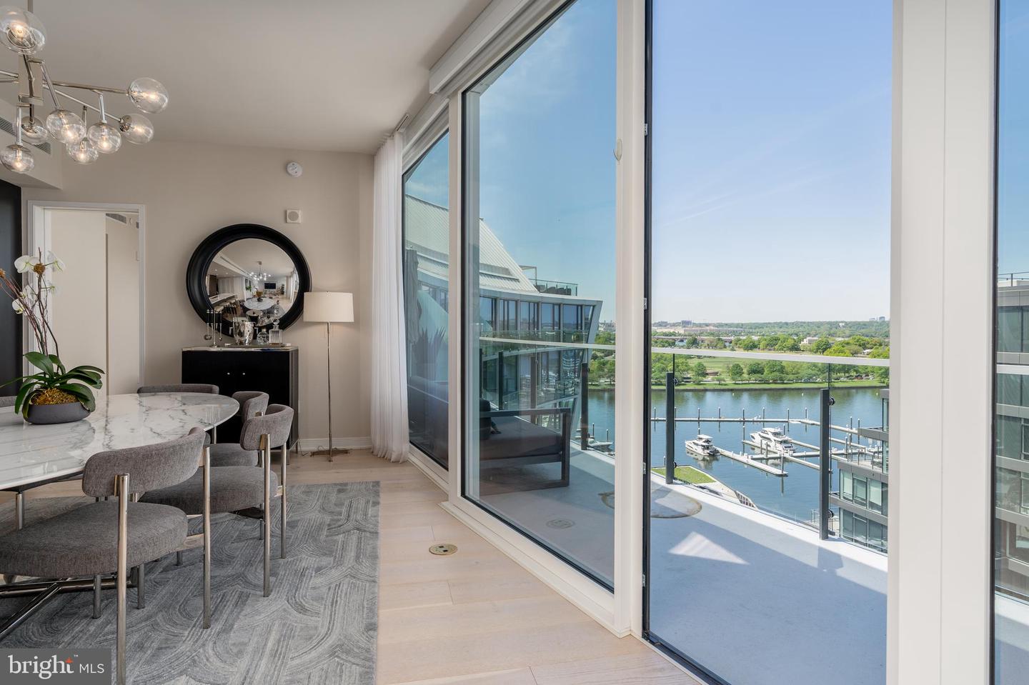 601 WHARF ST SW #PH6, WASHINGTON, District Of Columbia 20024, 2 Bedrooms Bedrooms, ,2 BathroomsBathrooms,Residential,For sale,601 WHARF ST SW #PH6,DCDC2199166 MLS # DCDC2199166