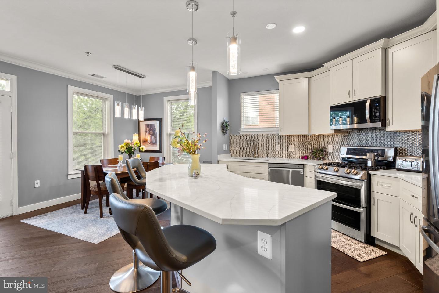 9480 VIRGINIA CENTER BLVD #239, VIENNA, Virginia 22181, 2 Bedrooms Bedrooms, 6 Rooms Rooms,2 BathroomsBathrooms,Residential,For sale,9480 VIRGINIA CENTER BLVD #239,VAFX2239614 MLS # VAFX2239614