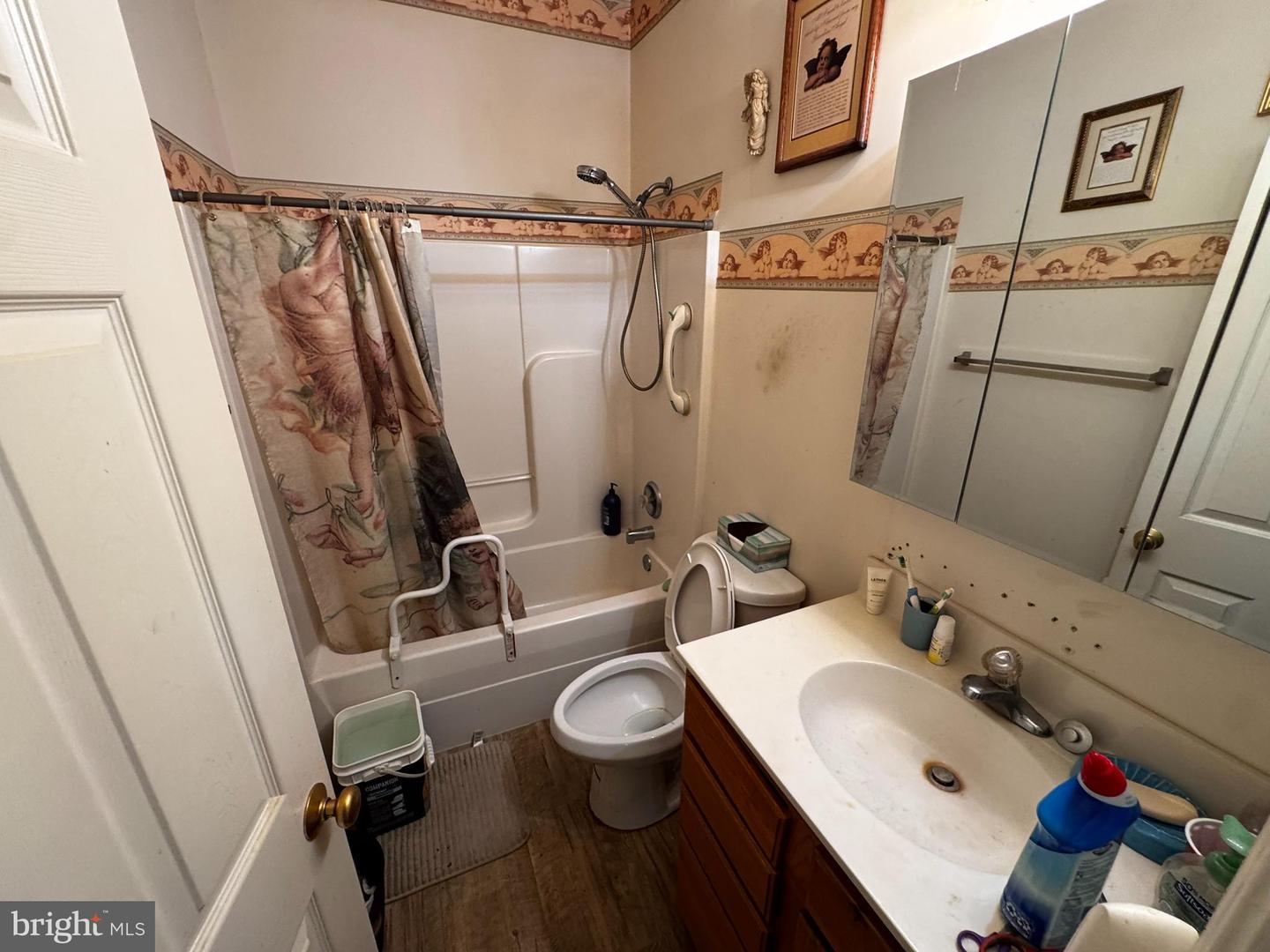 223 DOGWOOD AVE, COLONIAL BEACH, Virginia 22443, 4 Bedrooms Bedrooms, ,3 BathroomsBathrooms,Residential,For sale,223 DOGWOOD AVE,VAWE2008872 MLS # VAWE2008872