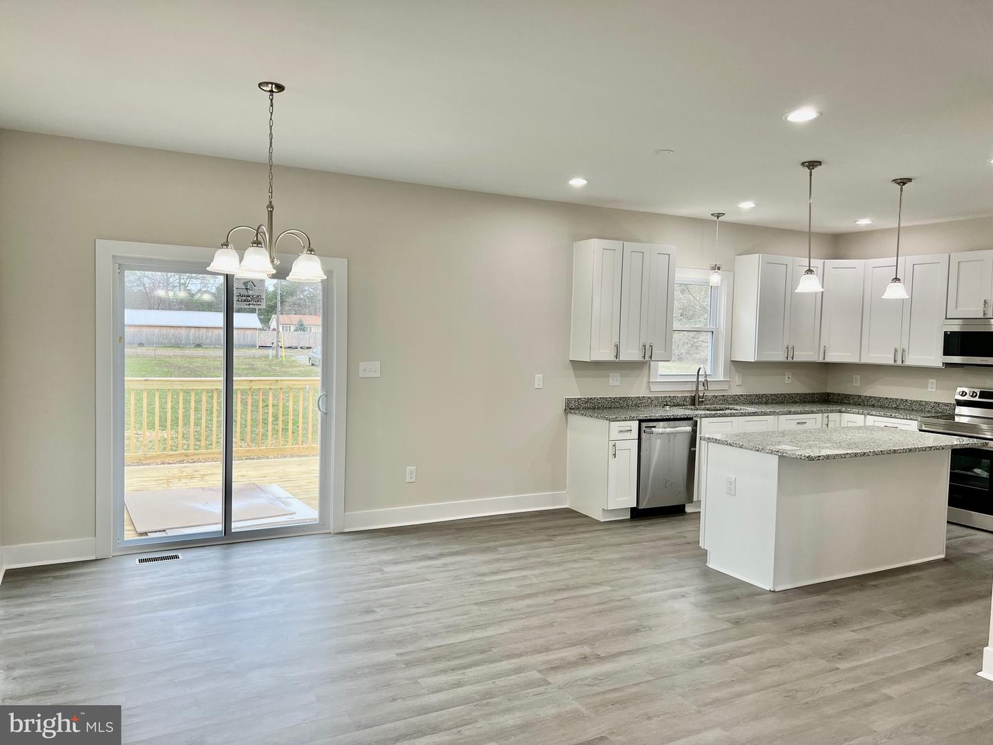 826 S GLEBE RD, MONTROSS, Virginia 22520, 4 Bedrooms Bedrooms, ,2 BathroomsBathrooms,Residential,For sale,826 S GLEBE RD,VAWE2008878 MLS # VAWE2008878