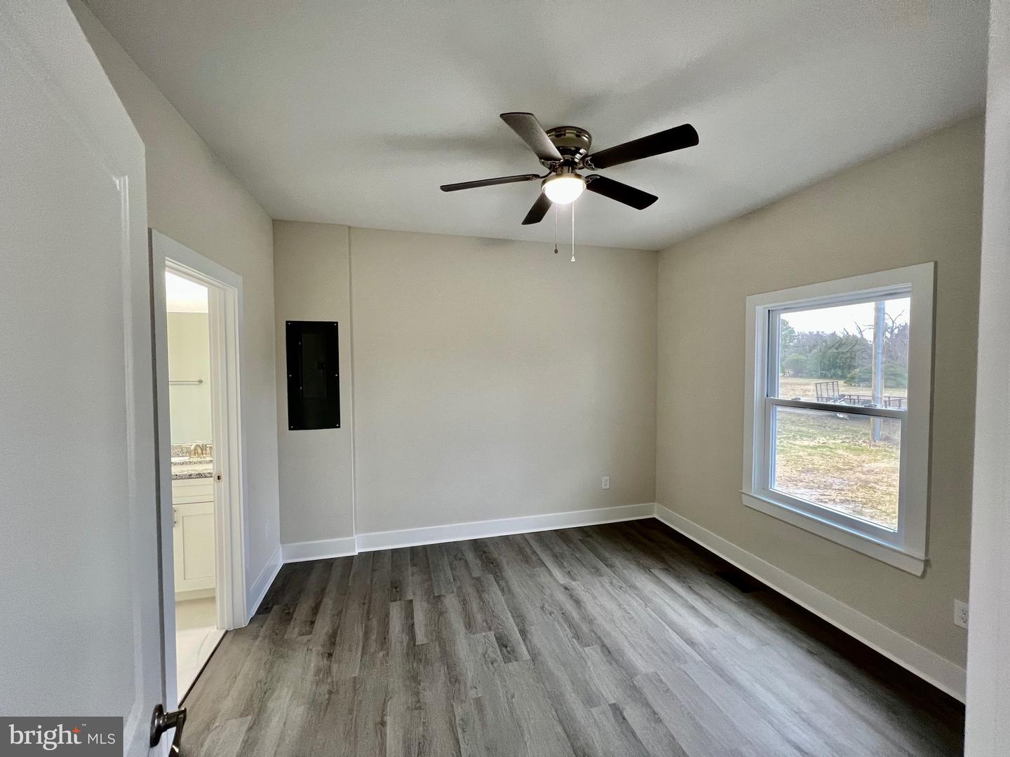 826 S GLEBE RD, MONTROSS, Virginia 22520, 4 Bedrooms Bedrooms, ,2 BathroomsBathrooms,Residential,For sale,826 S GLEBE RD,VAWE2008878 MLS # VAWE2008878