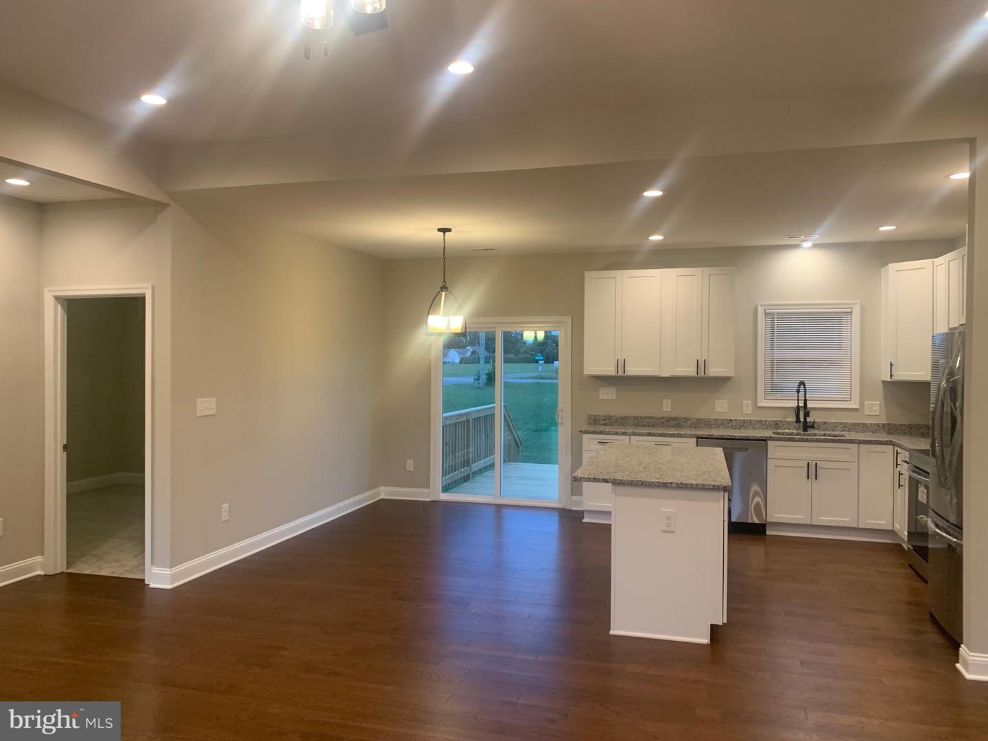 204 WOODMOUNT DR, COLONIAL BEACH, Virginia 22443, 3 Bedrooms Bedrooms, ,2 BathroomsBathrooms,Residential,For sale,204 WOODMOUNT DR,VAWE2008882 MLS # VAWE2008882
